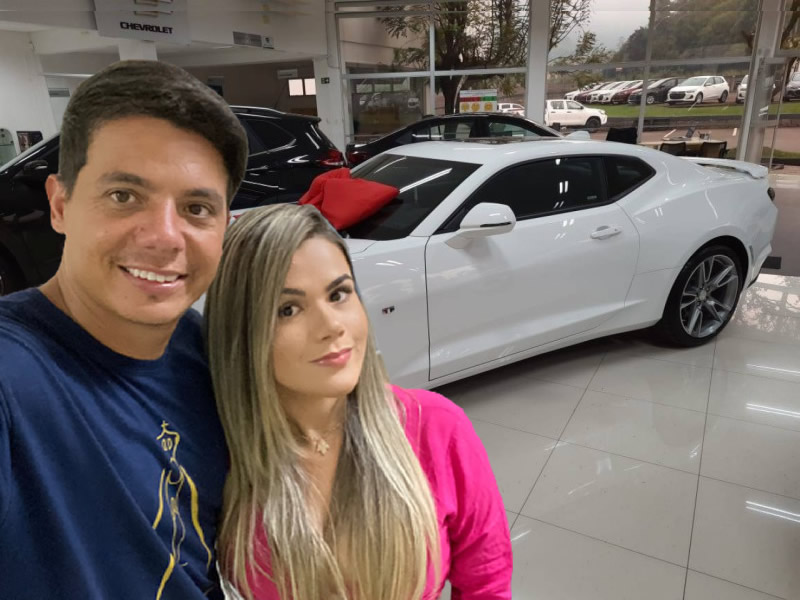 Cabelo Batateiro compra Camaro de R$ 155 mil reais