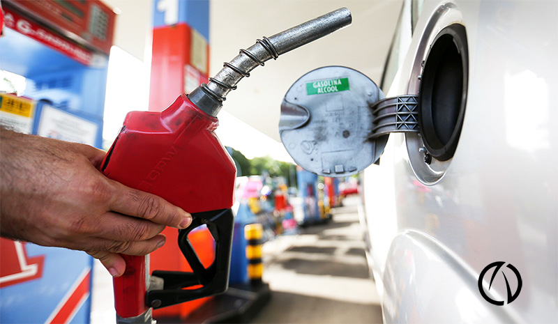 Gasolina fica mais cara com aumento do ICMS