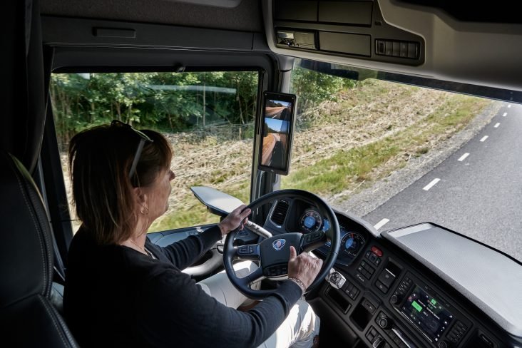 Tendência caminhões não devem mais utilizar espelho retrovisor