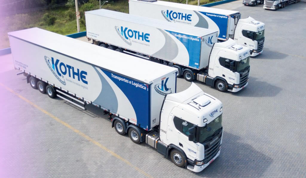 Transportadora Kothe abre vaga para caminhoneiro exclusivo para mulheres