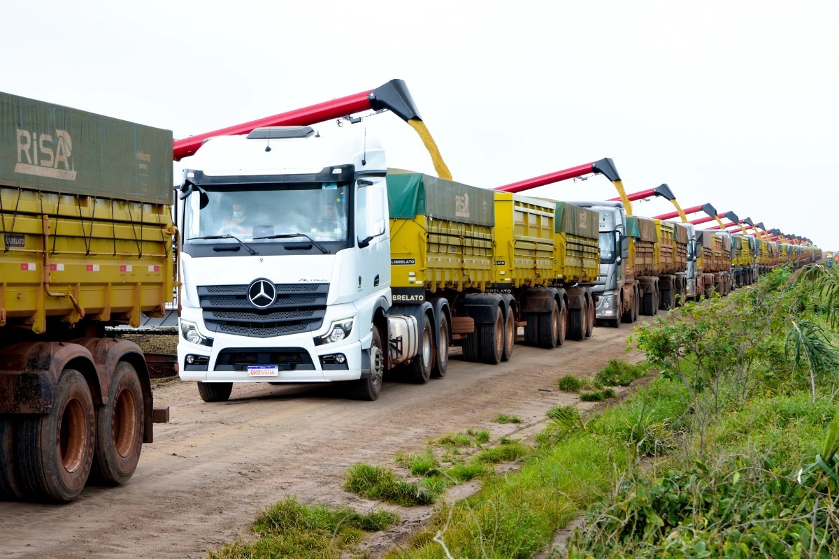 Transporto do agronegócio sofre com 64% das rodovias em péssimas condições