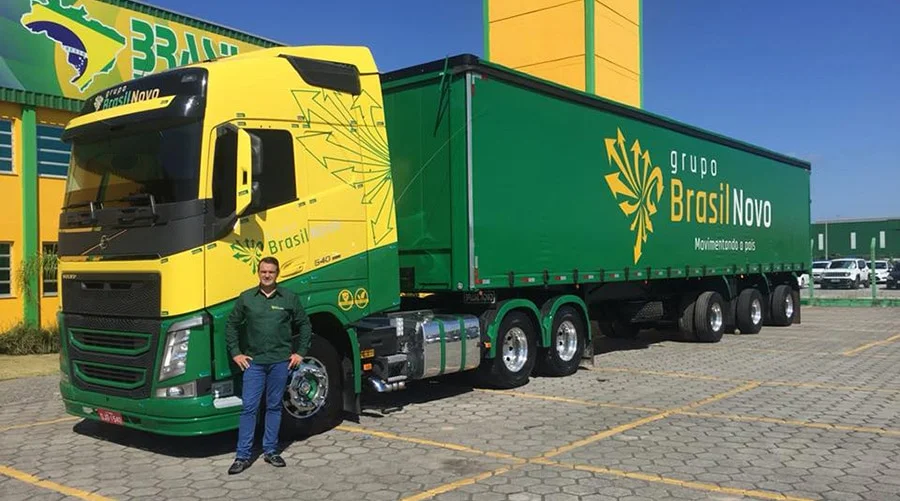 Transportadora Brasil Novo está contratando caminhoneiro