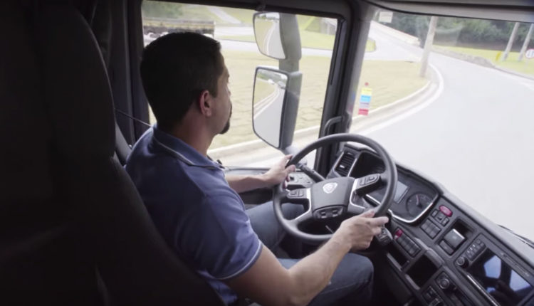 Como se comportar em um teste prático para motorista de caminhão