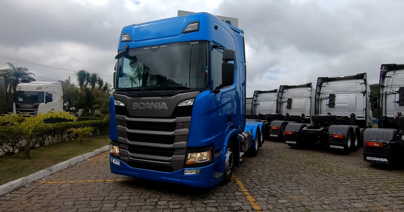 Veja o famoso caminhão Blue Fan fabricado pela Scania