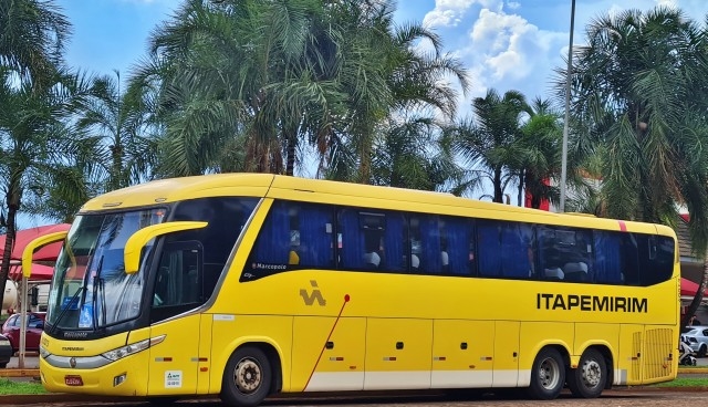 Ônibus da Itapemirim estar abandonado há pelo menos 2 meses em Ourinhos