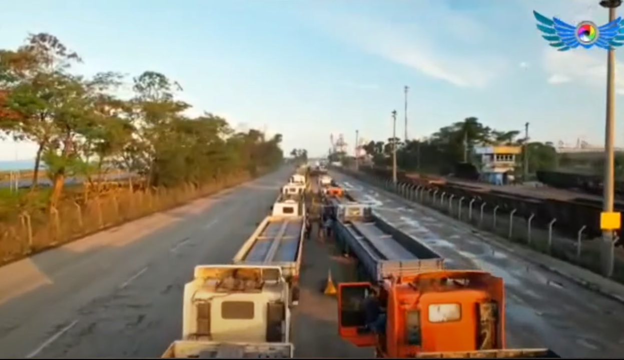 Caminhoneiros enfrentam filas quilométricas para conseguirem pesar o veículo em balança no Espírito Santo