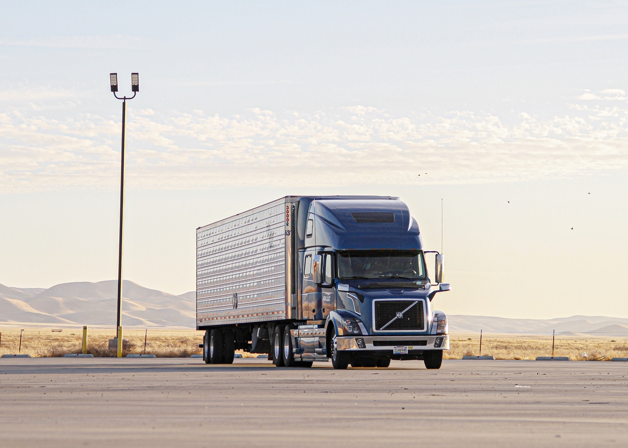 Como tirar CDL para dirigir caminhão nos EUA