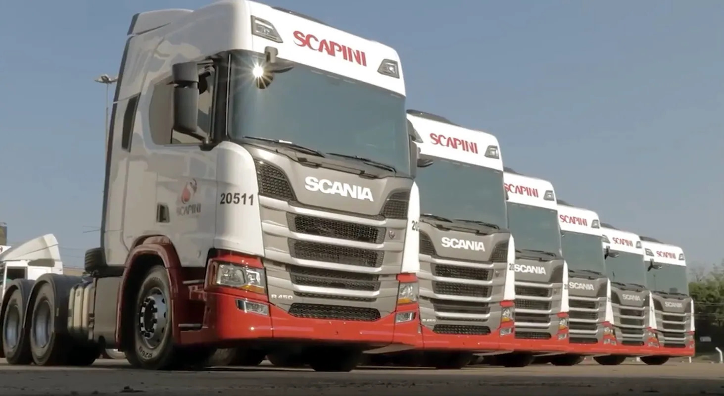 Transportadora Scapini anunciou vagas para caminhoneiro