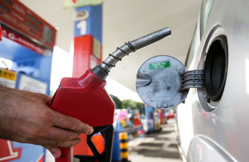 Preço do etanol cai nesta semana em 23 dos 26 estados brasileiros além do DF